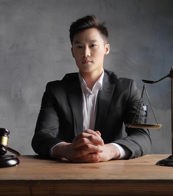 lawyer